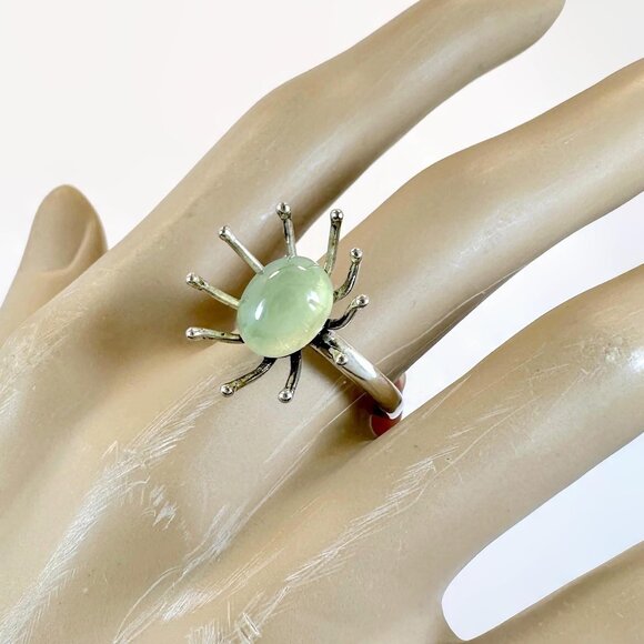 Vintage Jade Ring Sterling Silver: Handcrafted Modern Minimalist Bohemian - Picture 3 of 5